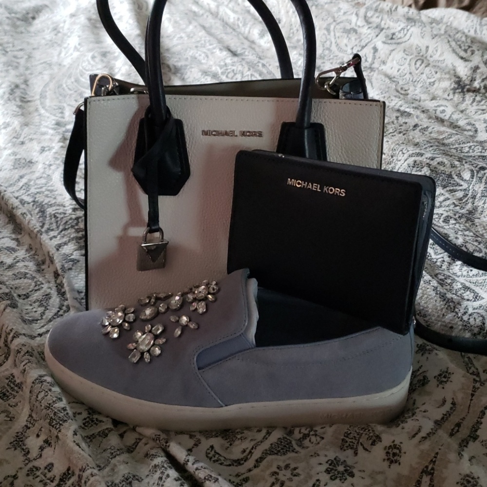 Michael Kors purse,wallet and shoes